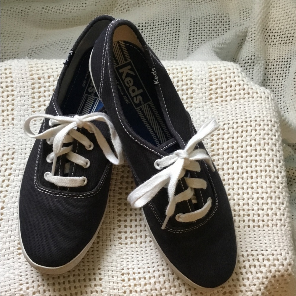 ⭐️WOMEN KEDS